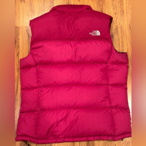 The North Face 700 Women’s Down Puffer Vest, Size L, Burgundy Pink - Picture 6 of 6